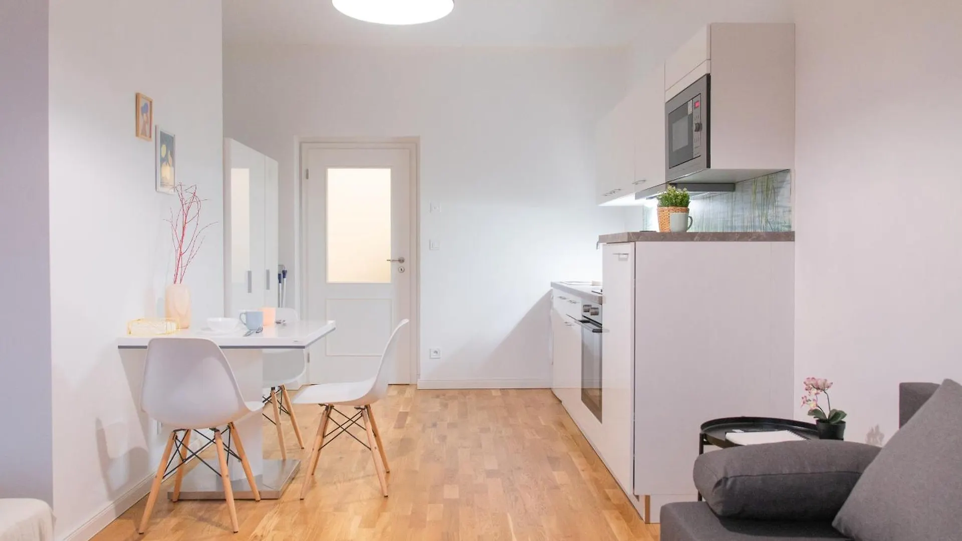 Cozy Retreat By Wenceslas Square Praga Apartamento